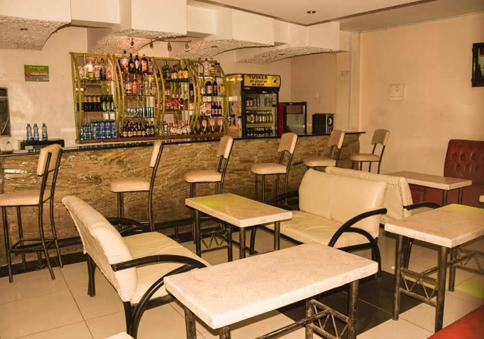 Mates Hotel Nairobi Luaran gambar